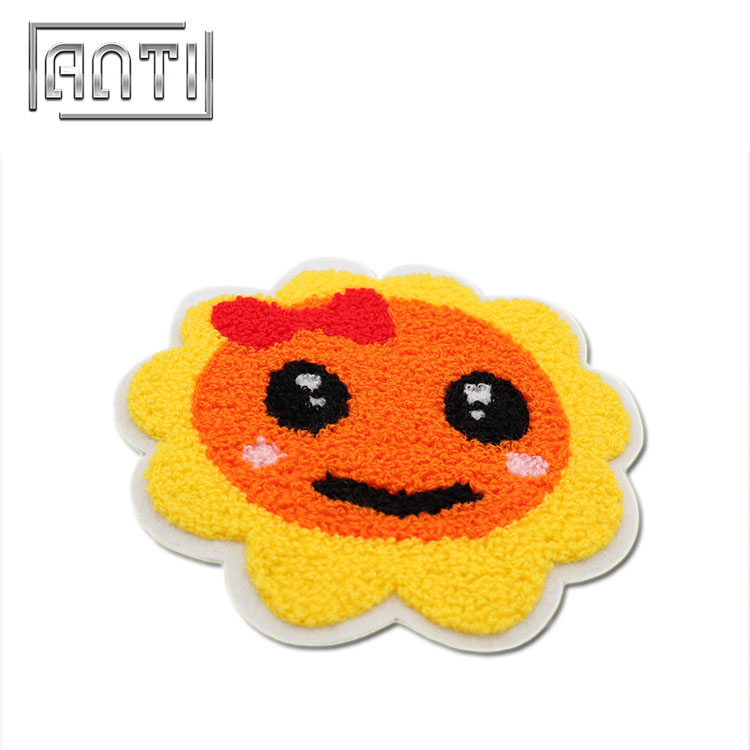 Cartoon Sun Embroidery Patch for Hats 100% Embroidery