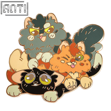 Custom Three Cute Cartoon Kittens Lapel Pin High Quality Famous Anime Animals Hard Enamel Gold Metal Badge For Friend Gift