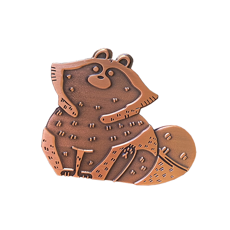 badge Manufacturer Antique Imitation Crafts Die cast brown animal raccoon soft enamel Lapel Pin